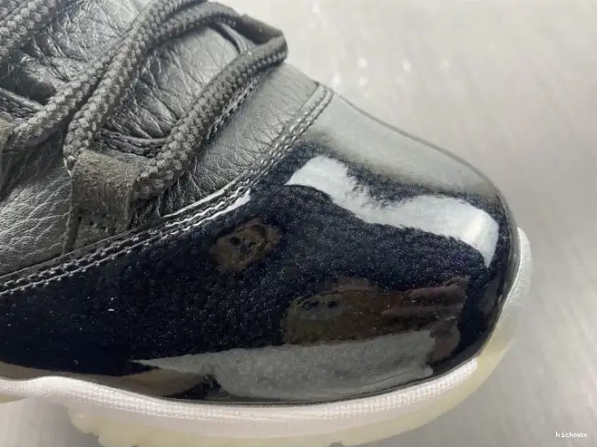 Cheap Retro 72-10 Jordan 11 Air Low AV2187-001 0614